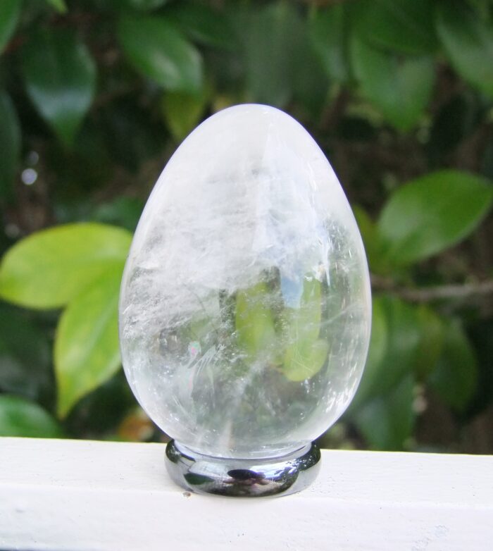 FAIRY FROST CLEAR QUARTZ EGG - Image 2