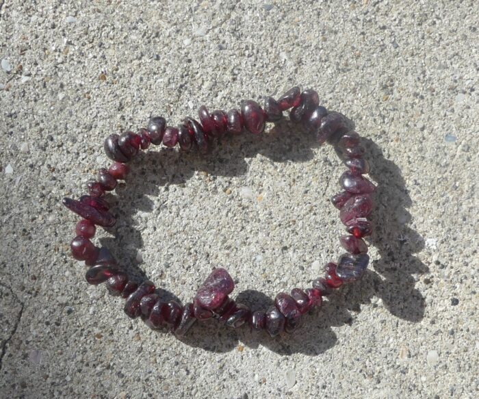 Red Garnet Chip Bracelet - Image 2