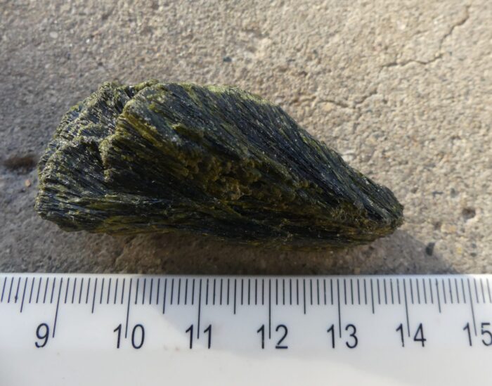 Natural Epidote Fan - Image 4