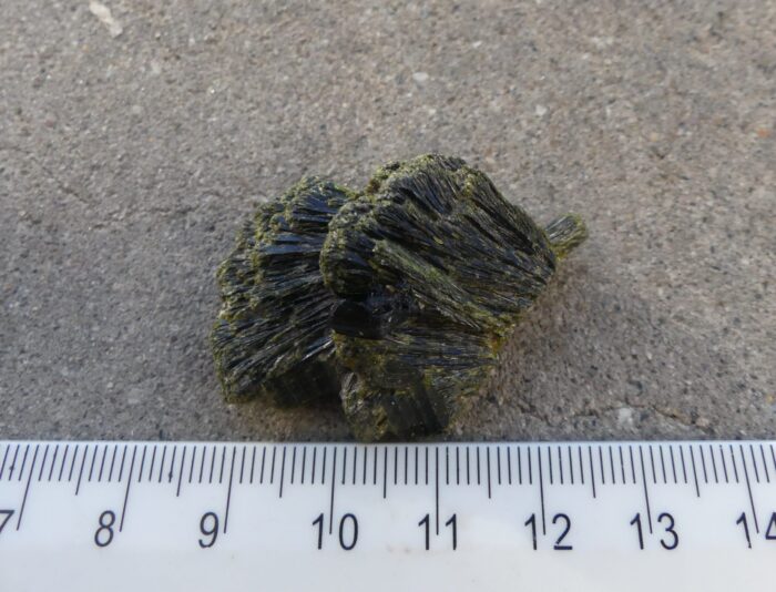 Natural Epidote Fan - Image 3