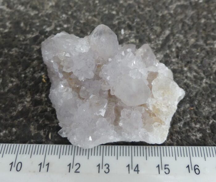 White Spirit Quartz on Boekenhout Jasper - Image 3
