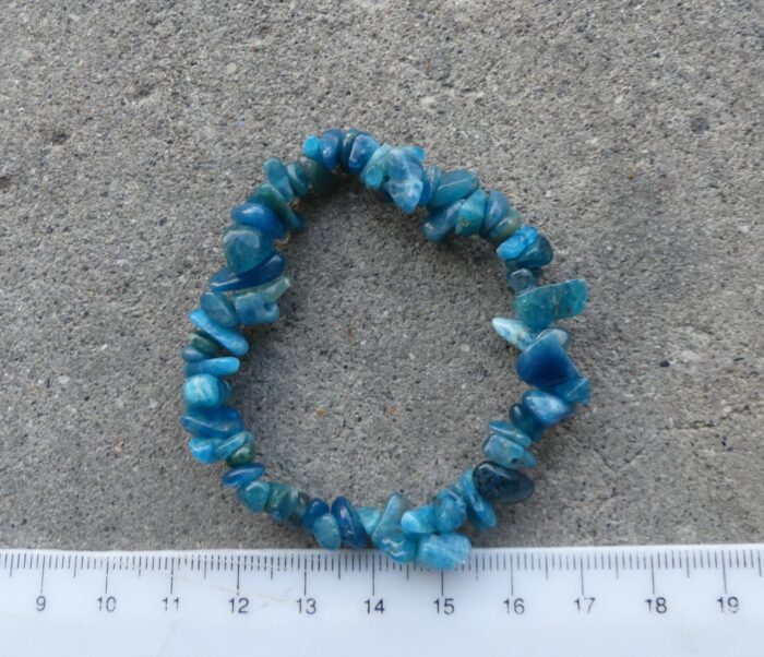Blue Apatite Chip Bracelet - Image 2
