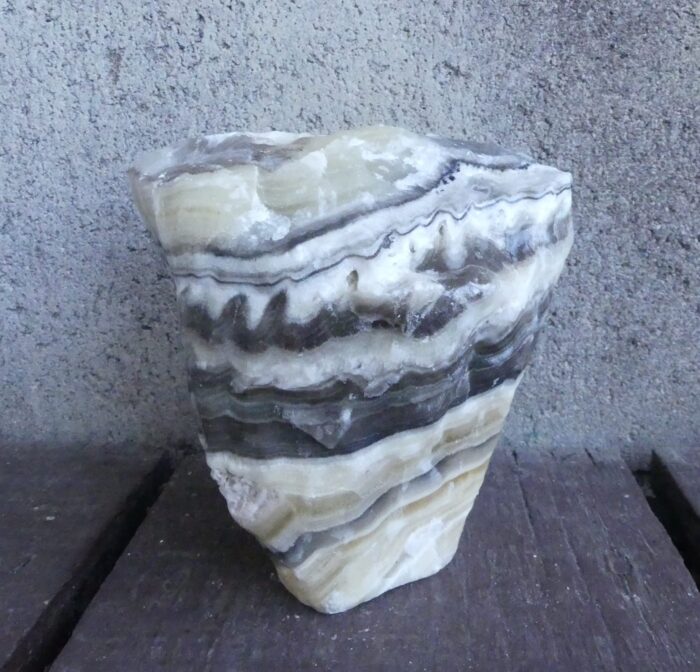 Zebra Calcite 1.058kg - Image 4