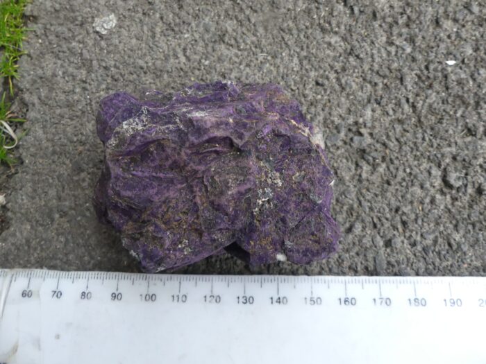'Rare' Natural Purpurite - Image 4