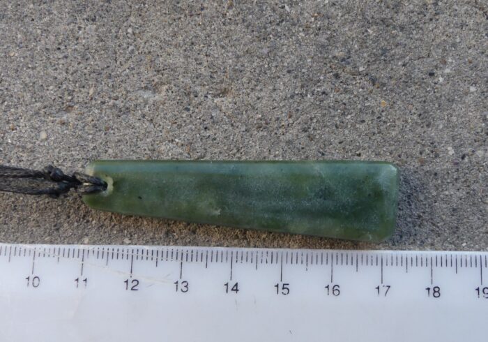 Greenstone Toki Pendant (Pounamu) - Image 2