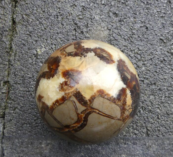 Large Septarian Sphere 1.020kg - Image 2