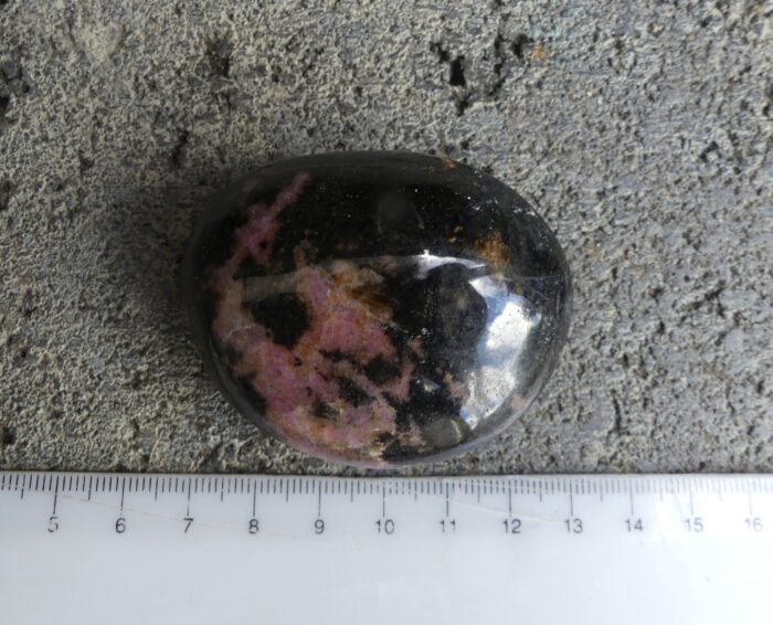 Rhodonite Polished - Image 2