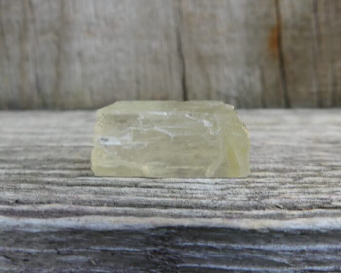 Yellow Kunzite 4.13g Terminated - Image 4