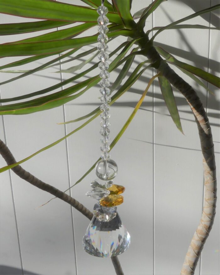 Gold Angel Suncatcher - Image 3